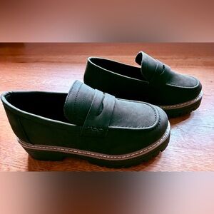 Steve Madden Penny Loafers Women’s Size 36 | Never Worn